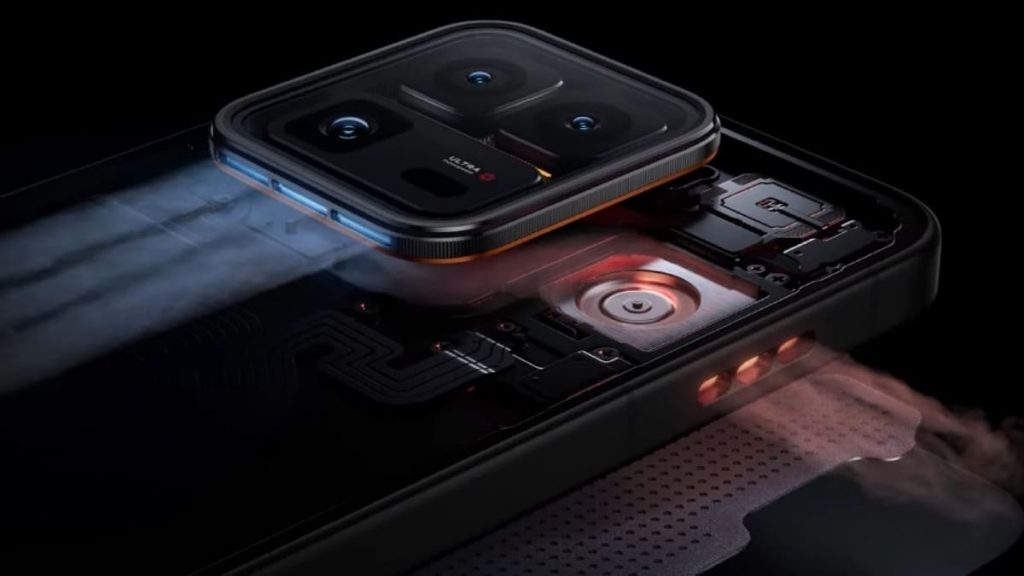 iQOO 15 Ultra Goes Official in China with 7,400mAh Battery, Cooling Fan & Gaming Triggers 3 iQOO 15 Ultra Cooling Fan